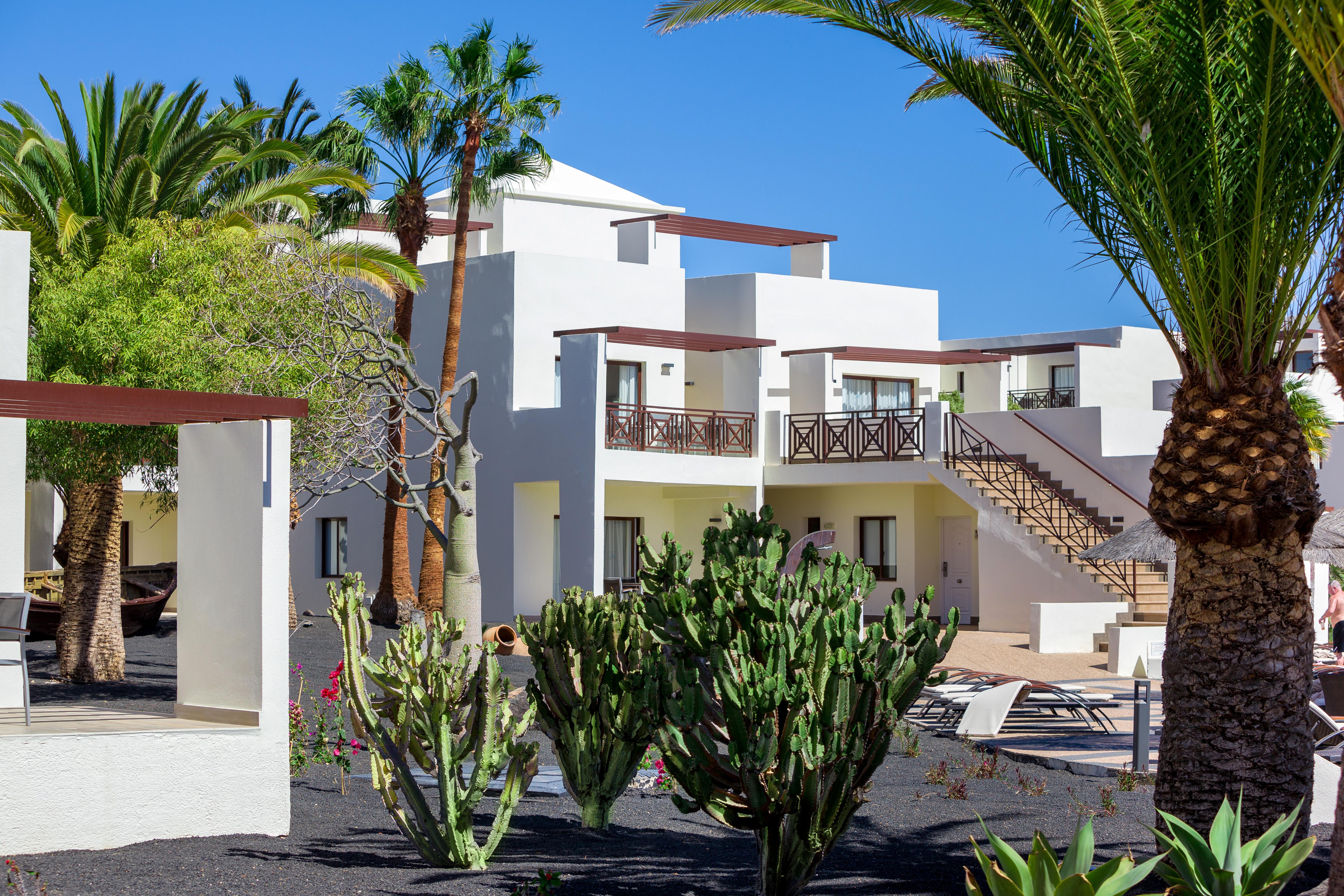 Vitalclass Lanzarote Resort (Adults Only) Costa Teguise Exterior photo